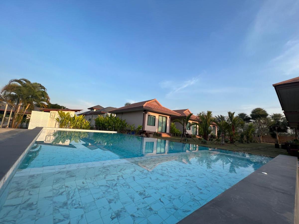 Tinna Resort Ban Nong Mai Ngam 外观 照片